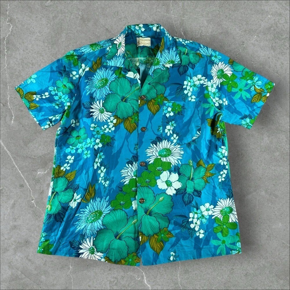 Vintage Royal Hawaiian Shirt Men Medium Blue Loop Collar 1970s Floral Hawaii